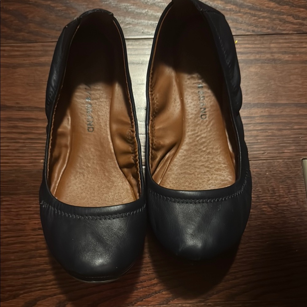 Lucky Women's NavyFlats